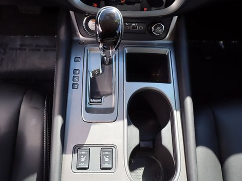 Used 2024 Nissan Murano SV image 34