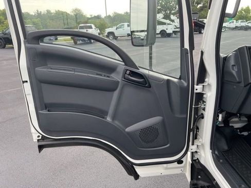 New 2024 Chevrolet Low Cab Forward 5500XG image 8