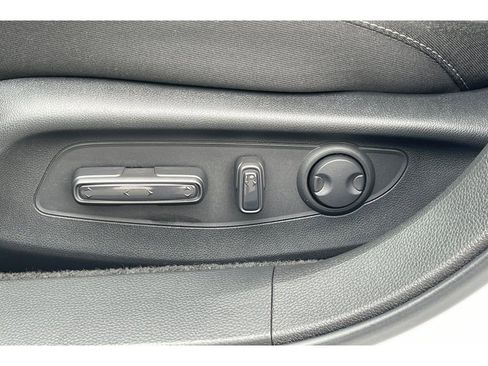 Certified 2025 Honda Accord SE image 13