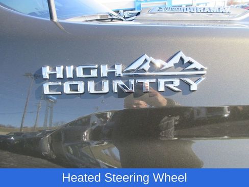 Used 2023 Chevrolet Silverado 2500 High Country w/ Z71 Off-Road Package image 12