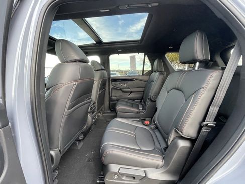 New 2025 Honda Pilot TrailSport image 26