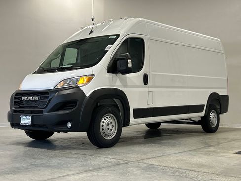 New 2026 RAM ProMaster 2500 w/ Convenience Group FWD image 2