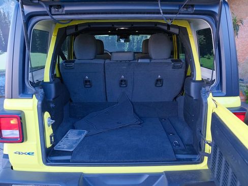 Used 2024 Jeep Wrangler Sport S w/ LED Headlamp & Fog Lamp Group image 43