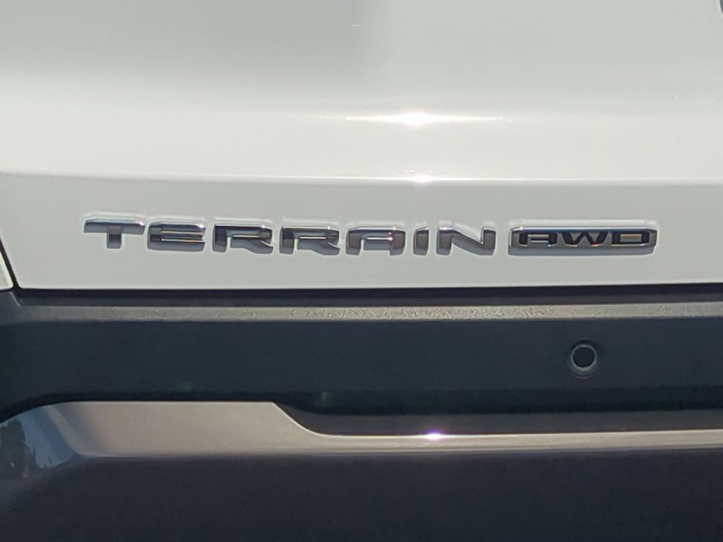 Certified 2026 GMC Terrain Elevation AWD/4WD image 10