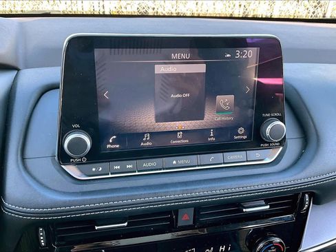 Certified 2022 Nissan Rogue SV image 30