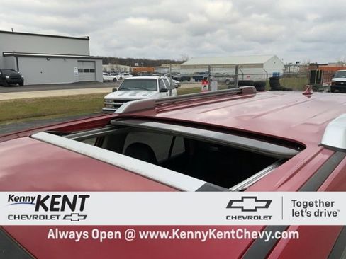 Used 2023 Toyota 4Runner Limited image 12