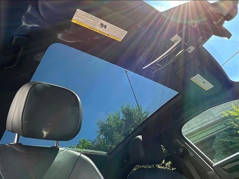 Certified 2023 Porsche Cayenne Coupe image 27