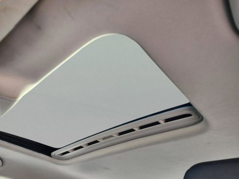 Used 2022 Volkswagen Passat 2.0T SE image 28