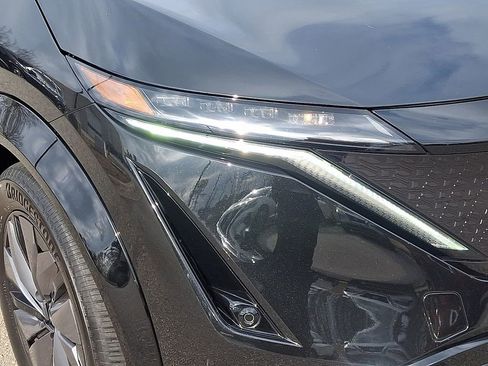 Used 2023 Nissan Ariya FWD image 9