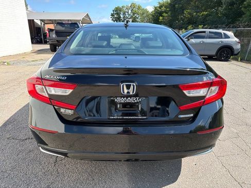Used 2022 Honda Accord EX-L image 3