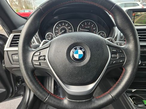 Used 2017 BMW 330i Sedan image 25