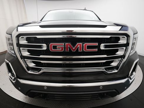 Used 2019 GMC Sierra 1500 SLT w/ SLT Premium Plus Package image 21