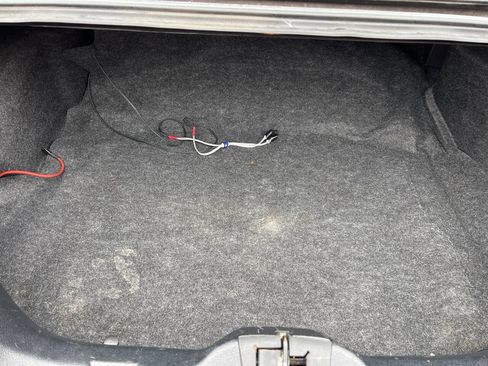 Used 2012 Ford Mustang Premium image 28