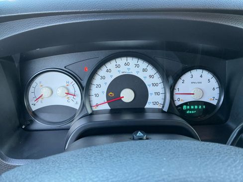 Used 2010 Dodge Dakota Big Horn image 10