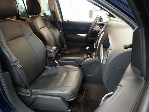 Used 2015 Jeep Compass 4WD image 32