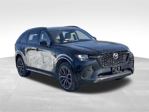 Certified 2025 MAZDA CX-70 3.3 Turbo S w/ Premium Plus AWD/4WD image 3