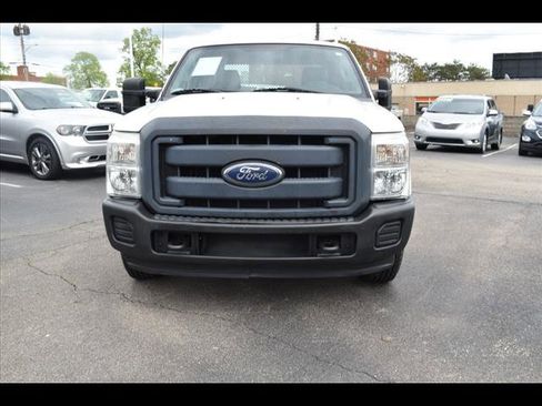 Used 2013 Ford F250 XL image 2