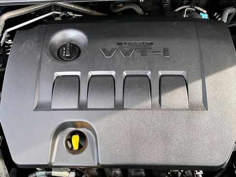 Used 2016 Toyota Corolla LE FWD image 33
