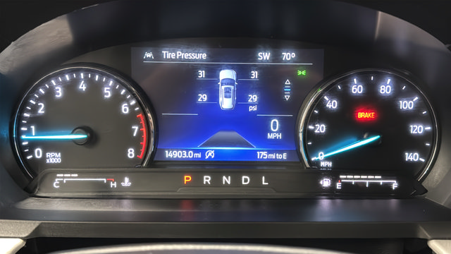 Used 2023 Ford Explorer XLT w/ Equipment Group 202A AWD/4WD image 17