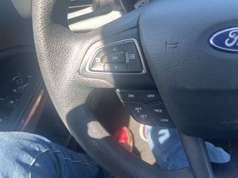 Used 2022 Ford EcoSport SE w/ SE Convenience Package image 29