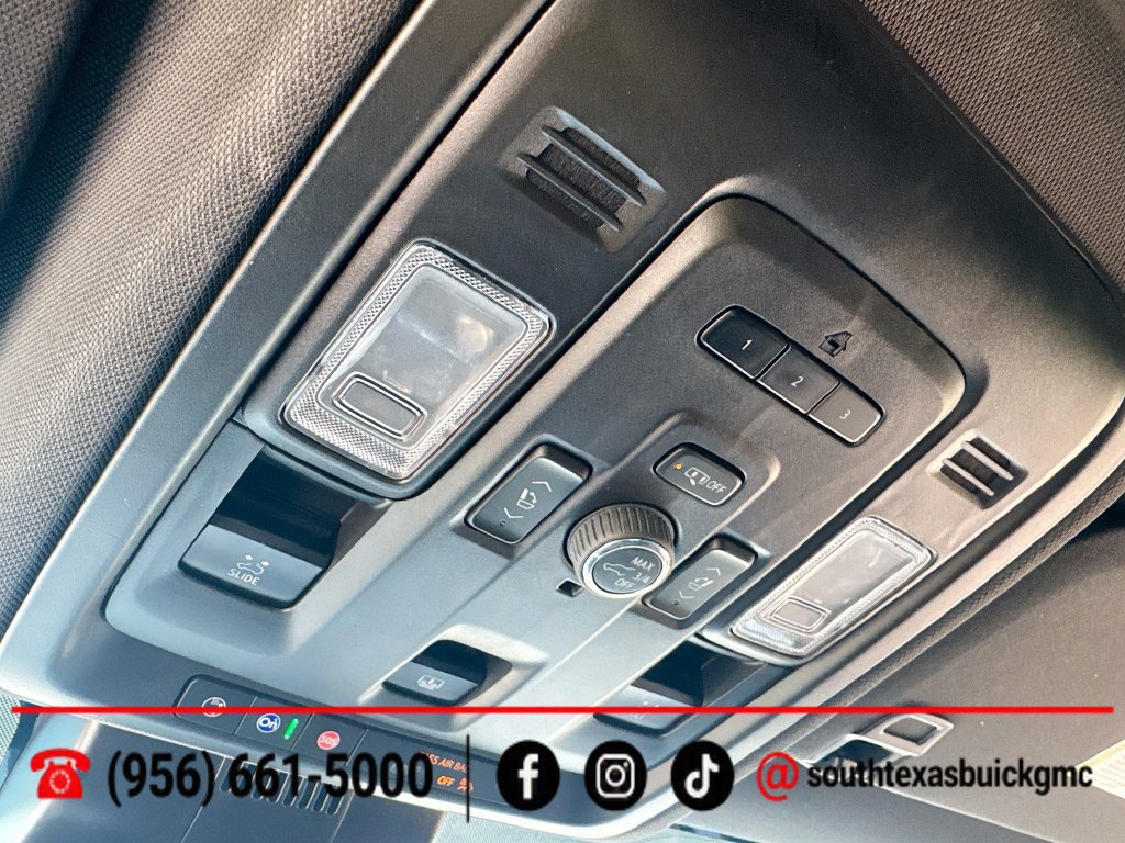 Used 2023 Chevrolet Suburban Z71 w/ Z71 Off-Road Package AWD/4WD image 22