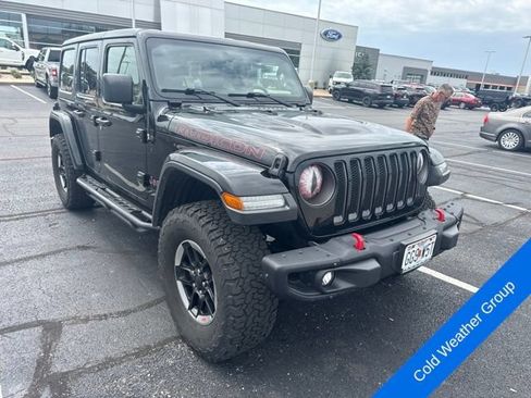 Used 2018 Jeep Wrangler Unlimited Rubicon w/ Dual Top Group AWD/4WD image 3