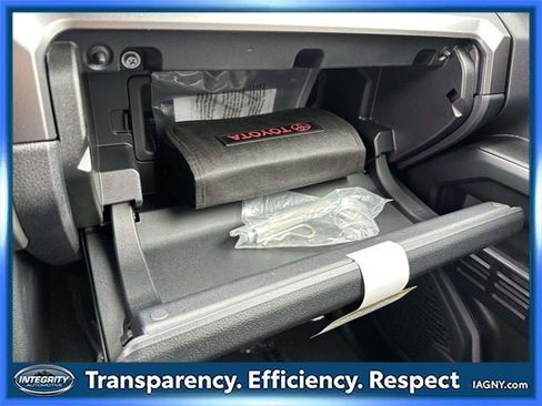 Used 2025 Toyota 4Runner TRD Off-Road image 34