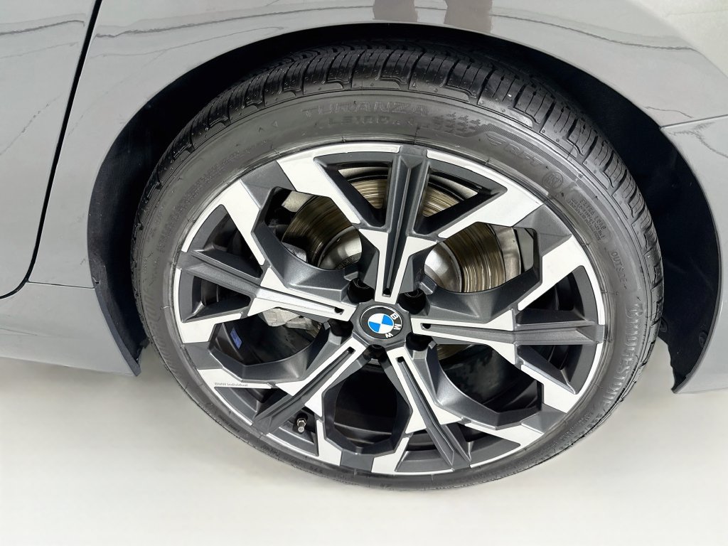 Certified 2026 BMW 330i Sedan w/ M Sport Package RWD image 30
