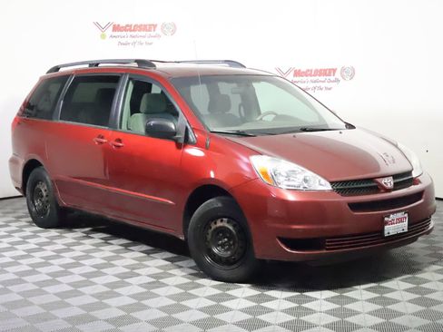 Used 2004 Toyota Sienna LE FWD image 3