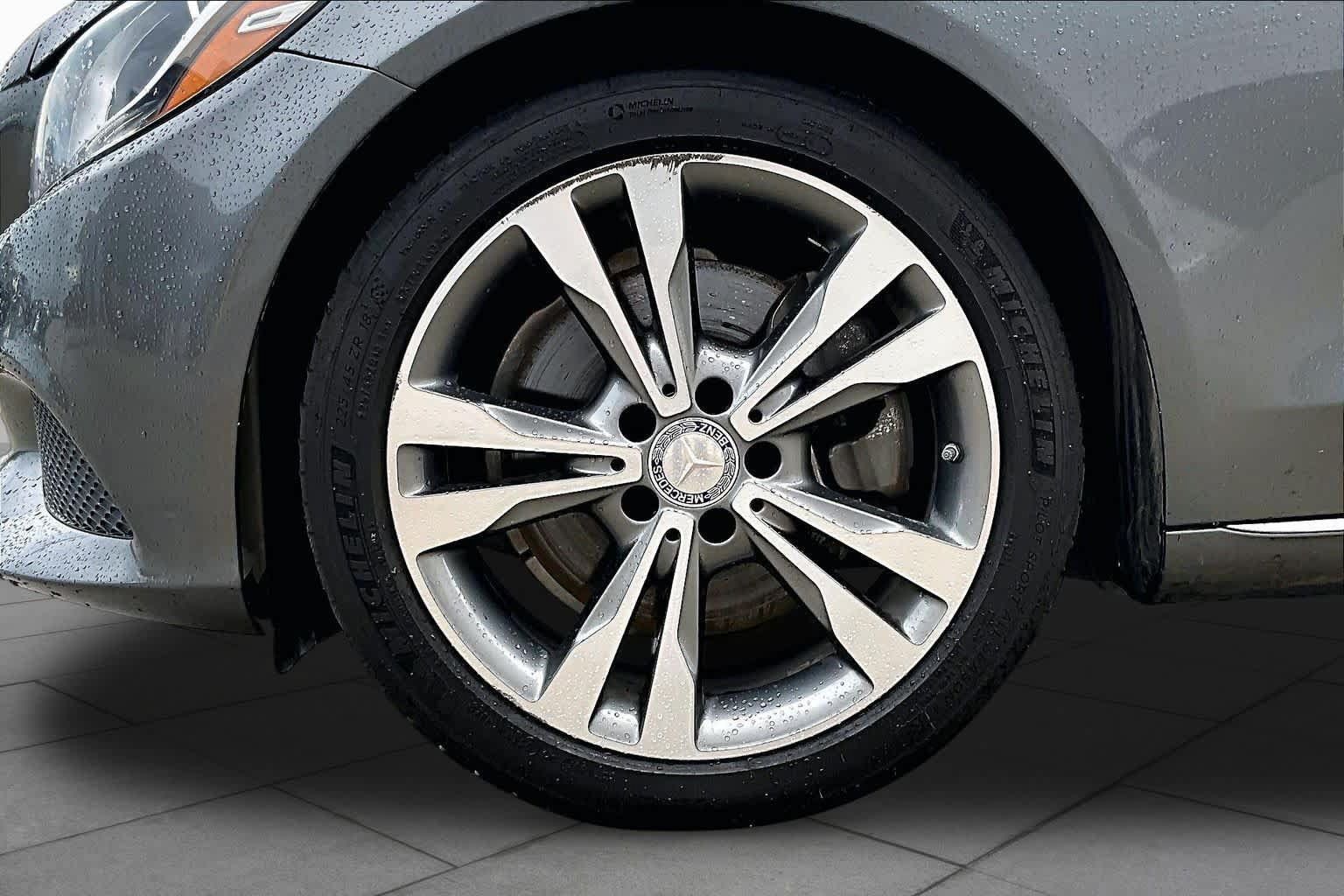 Used 2017 Mercedes-Benz C 300 Sedan image 11