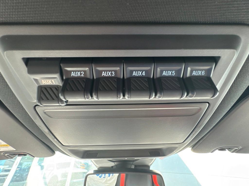 Used 2025 Ford Ranger Raptor AWD/4WD image 32