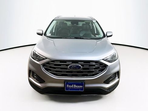 Used 2022 Ford Edge SEL w/ Convenience Package AWD/4WD image 2