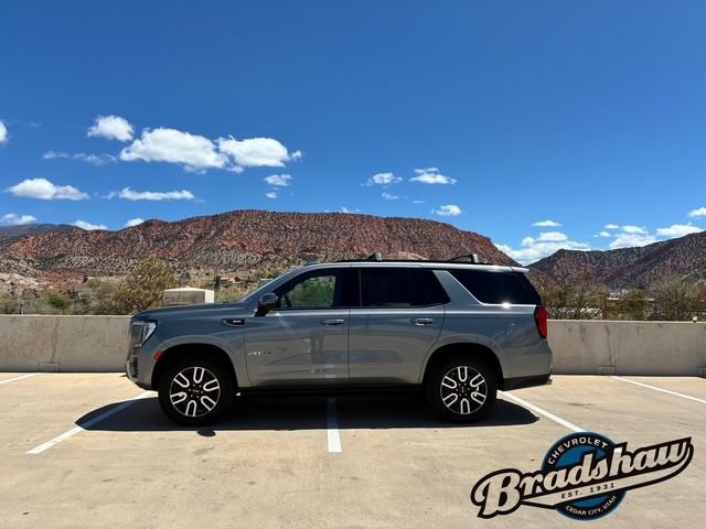 Used 2022 GMC Yukon AT4 w/ AT4 Premium Plus Package AWD/4WD image 4