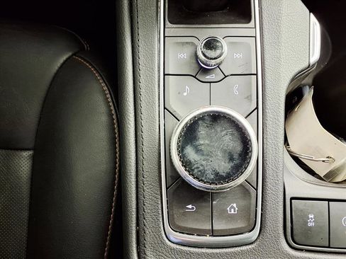 Used 2019 Cadillac XT4 Sport image 22