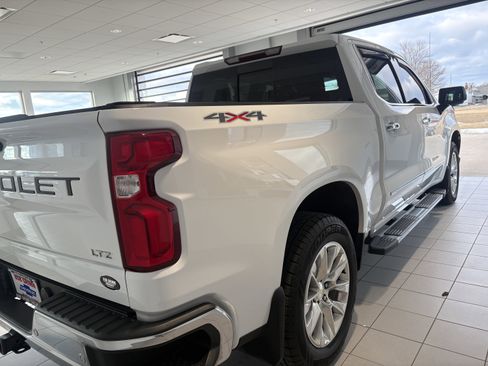 Used 2019 Chevrolet Silverado 1500 LTZ w/ LTZ Plus Package image 6