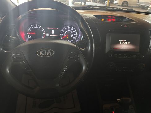 Used 2016 Kia Forte EX w/ EX Premium Technology Package image 6