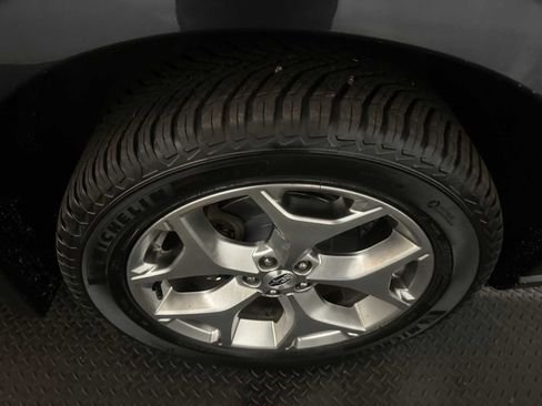 Used 2018 Subaru Forester 2.5i Touring image 12