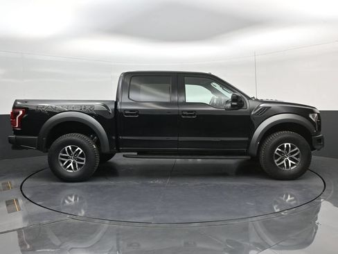 Used 2018 Ford F150 Raptor w/ Equipment Group 802A Luxury AWD/4WD image 9