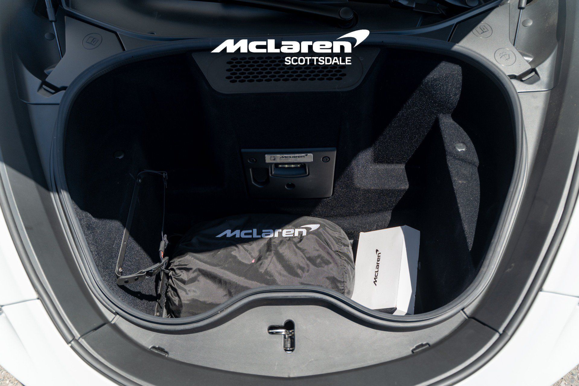 Used 2025 McLaren GTS RWD image 27