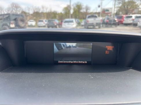 Used 2015 Subaru Forester 2.5i Premium w/ Popular Package #1 AWD/4WD image 19