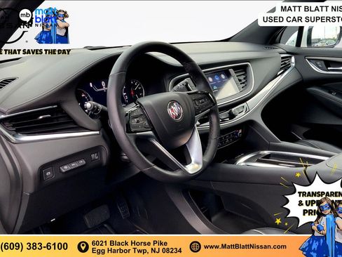 Used 2023 Buick Enclave Avenir AWD/4WD image 13
