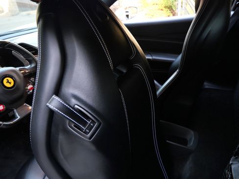 Used 2018 Ferrari 488 GTB image 20