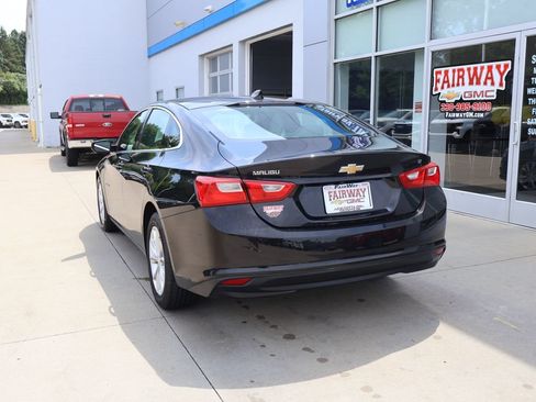 Certified 2025 Chevrolet Malibu LT FWD image 8