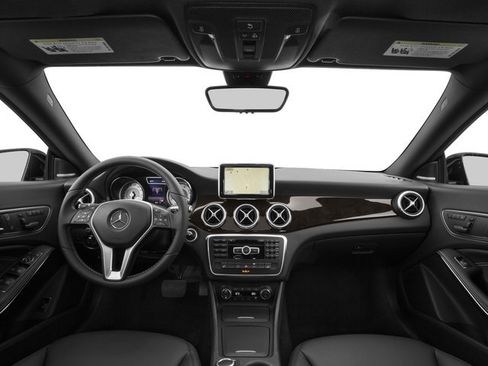 Used 2016 Mercedes-Benz CLA 250 image 7