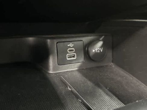 Used 2025 Ford Escape Active image 25