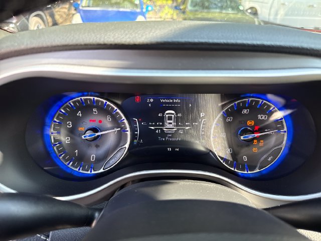 New 2027 Chrysler Pacifica Select FWD image 20