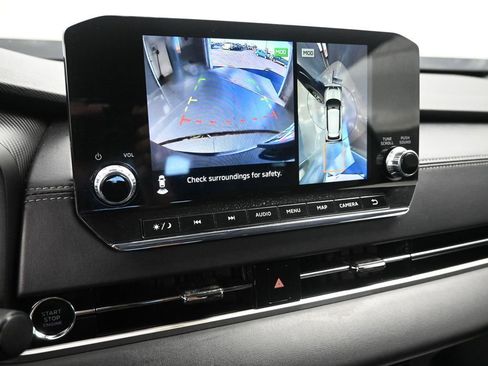 Used 2024 Mitsubishi Outlander SE image 35