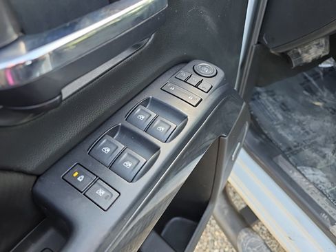 Used 2018 GMC Sierra 2500 SLT image 12