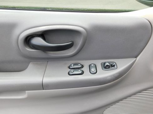 Used 2003 Ford F150 XLT image 15