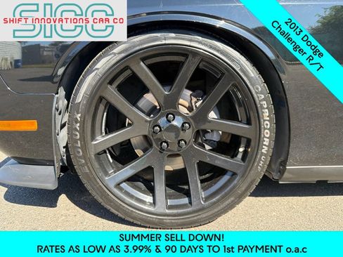 Used 2013 Dodge Challenger R/T RWD image 10
